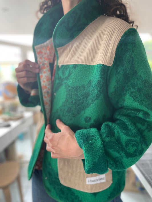 Veste Mazette : couverture verte et velours côtelé